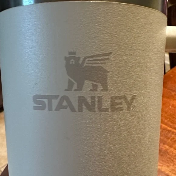 Stanley Cream Mug with Handle - Picture 3 of 7